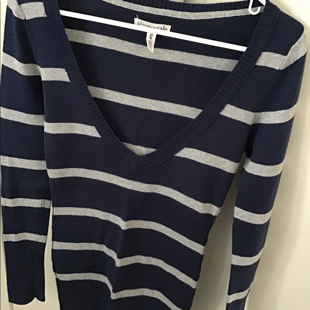 Aeropostale lightweight sweater